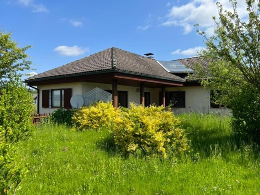 Golf Und Thermen Ferienhaus Golfblick Bad Loipersdorf Gillersdorf Exteriör bild